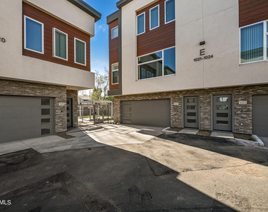 1023 W 5th Street - Photo Thumbnail 40