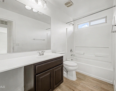 16332 W Moreland Street - Photo Thumbnail 22