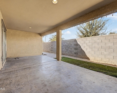16332 W Moreland Street - Photo Thumbnail 29