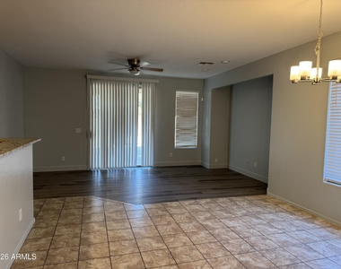 11562 W La Reata Avenue - Photo Thumbnail 2
