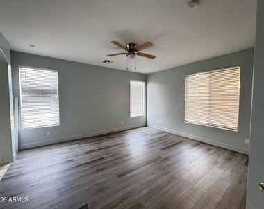 11562 W La Reata Avenue - Photo Thumbnail 12