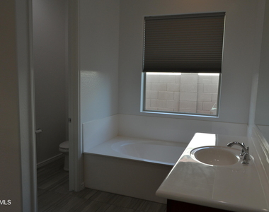 9644 E Thatcher Avenue - Photo Thumbnail 29