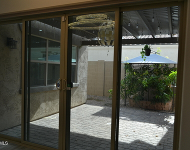 9644 E Thatcher Avenue - Photo Thumbnail 3