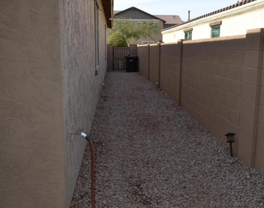 9644 E Thatcher Avenue - Photo Thumbnail 37