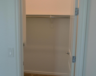 9644 E Thatcher Avenue - Photo Thumbnail 24
