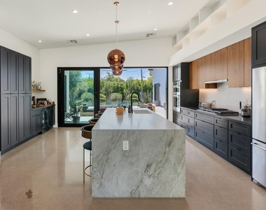 75 E Griswold Road - Photo Thumbnail 6