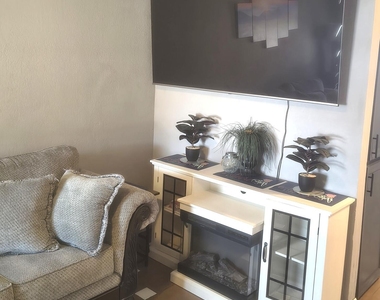 317 S Stapley Drive - Photo Thumbnail 12