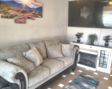 317 S Stapley Drive - Photo Thumbnail 11