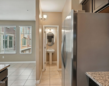 240 W Juniper Avenue - Photo Thumbnail 9