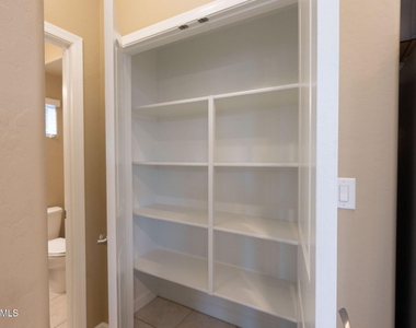 240 W Juniper Avenue - Photo Thumbnail 10