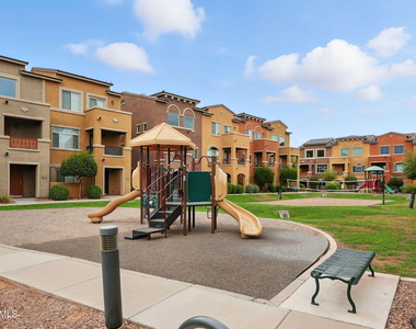 240 W Juniper Avenue - Photo Thumbnail 30