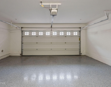 240 W Juniper Avenue - Photo Thumbnail 27