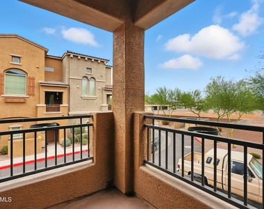 240 W Juniper Avenue - Photo Thumbnail 26
