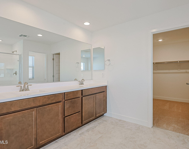 14792 W Smoketree Drive - Photo Thumbnail 9
