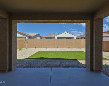 14792 W Smoketree Drive - Photo Thumbnail 19