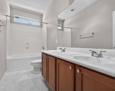 14459 N 135th Drive - Photo Thumbnail 32