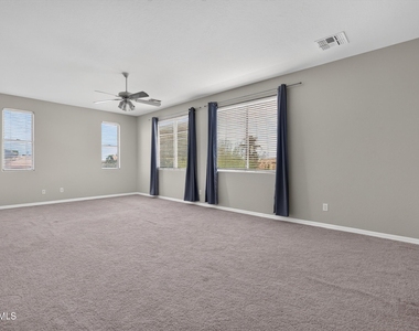14459 N 135th Drive - Photo Thumbnail 22