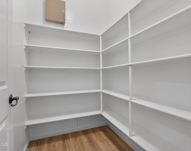 14459 N 135th Drive - Photo Thumbnail 16