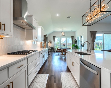 2532 Blackpool Court - Photo Thumbnail 10