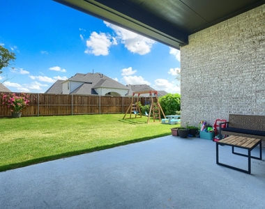 2532 Blackpool Court - Photo Thumbnail 27