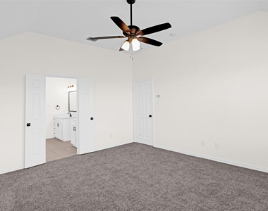 325 Highland Creek Drive - Photo Thumbnail 15