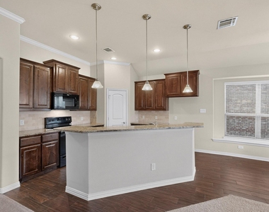 2100 Mcallister - Photo Thumbnail 15