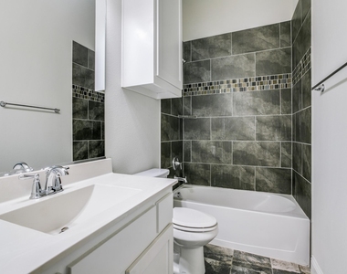 2215 Yorktown Drive - Photo Thumbnail 21