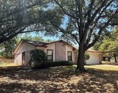 5001 Cummings Drive - Photo Thumbnail 1
