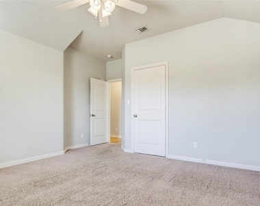 3715 Brookstone Drive - Photo Thumbnail 27