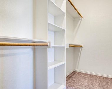 3715 Brookstone Drive - Photo Thumbnail 24
