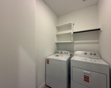 726 Madrono Drive - Photo Thumbnail 22