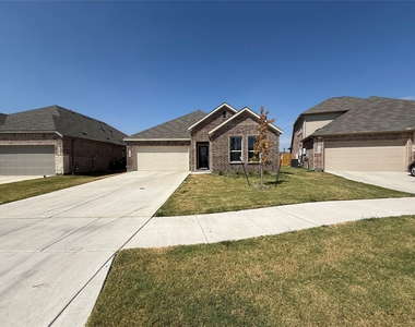 726 Madrono Drive - Photo Thumbnail 1