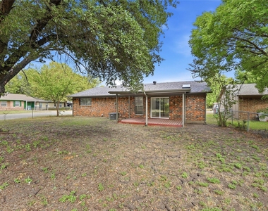 1312 Churchill Way - Photo Thumbnail 20