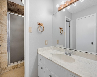 1312 Churchill Way - Photo Thumbnail 11