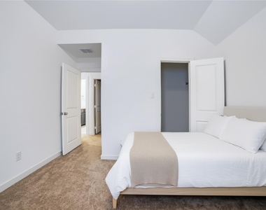 2836 Epping Way - Photo Thumbnail 36