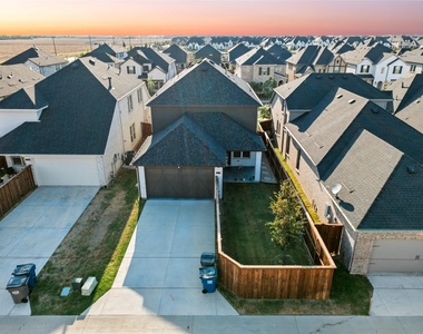 2836 Epping Way - Photo Thumbnail 5