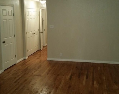 1925 W 10th Street - Photo Thumbnail 1