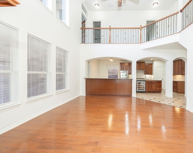6405 Sapphire Drive - Photo Thumbnail 18