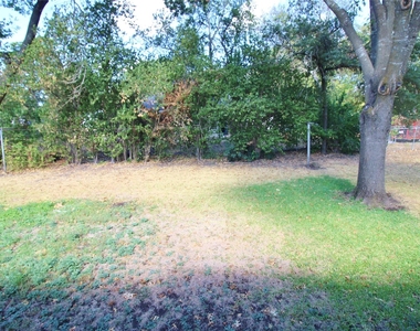 104 Savannah Street - Photo Thumbnail 26
