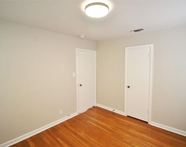 104 Savannah Street - Photo Thumbnail 22