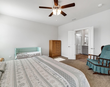 14633 Caelum Drive - Photo Thumbnail 15