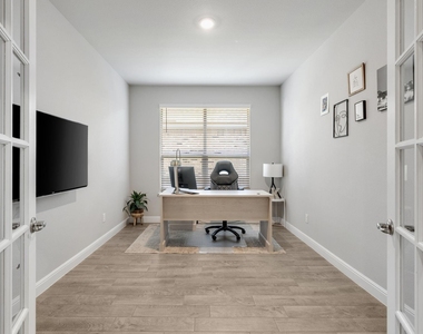 14633 Caelum Drive - Photo Thumbnail 1