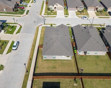14633 Caelum Drive - Photo Thumbnail 22