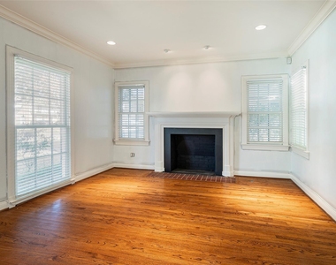4665 Southern Avenue - Photo Thumbnail 2