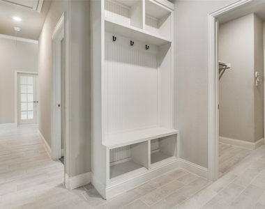 6206 Horizon Drive - Photo Thumbnail 22