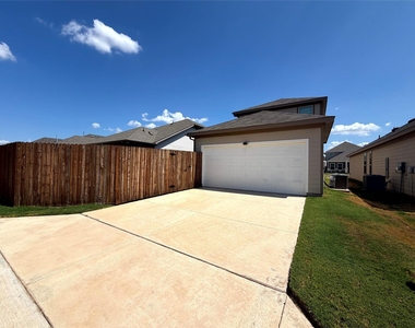 2928 Brittlebush Drive - Photo Thumbnail 17