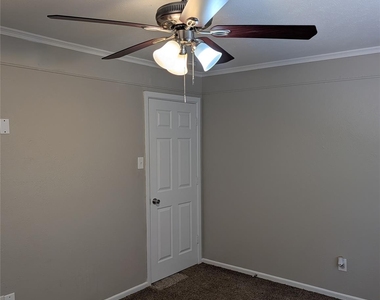 2558 Duringer Road - Photo Thumbnail 16