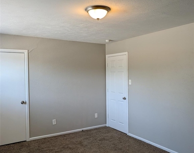 2558 Duringer Road - Photo Thumbnail 13