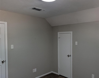 2558 Duringer Road - Photo Thumbnail 14