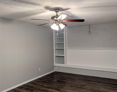 2558 Duringer Road - Photo Thumbnail 8